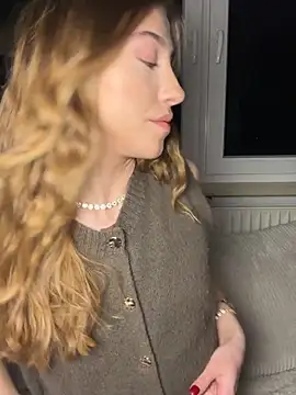 romyxxs online show from March 2026 09:33:01 PM