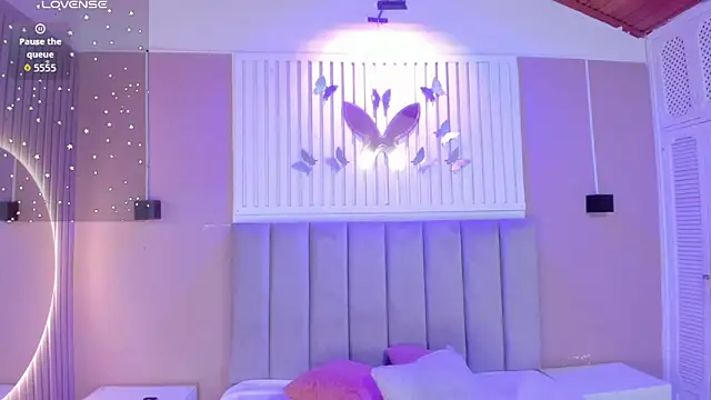  Kailythompson online show from February 2026 07:36:01 PM