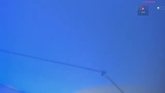 Snapshot of Yalezka_ chatting on June 2026 04:19:01 AM Yalezka online show from June 2026 04:19:01 AM