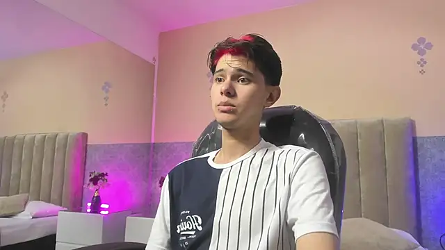 Derek Sinn online show from March 2026 07:59:01 PM