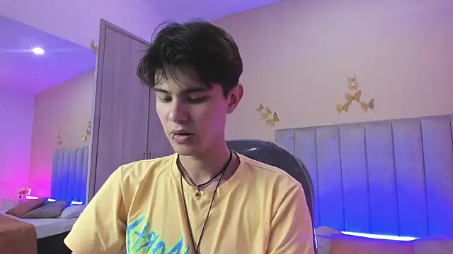 Derek Sinn online show from March 2026 07:58:01 PM