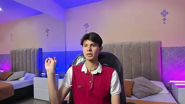 Derek Sinn online show from March 2026 08:11:01 PM