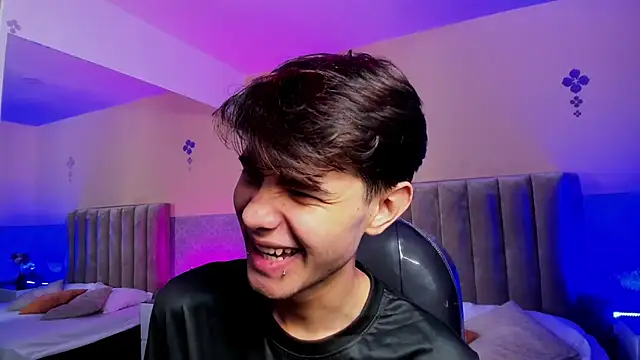 Derek Sinn online show from April 2026 01:03:01 PM