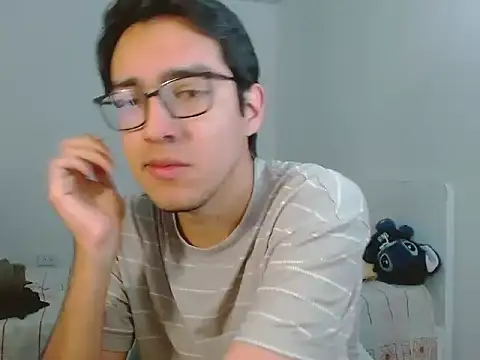 Snapshot of NickFin chatting on July 2026 01:50:01 AM NickFin online show from July 2026 01:50:01 AM
