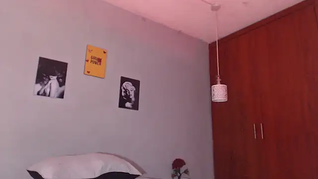 arianna rossi11 online show from April 2026 12:56:01 PM