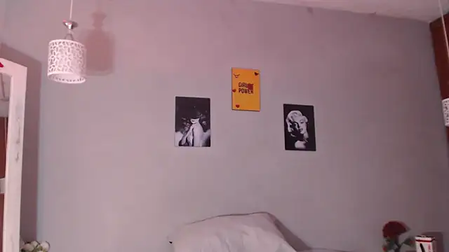 arianna rossi11 online show from April 2026 12:17:01 PM