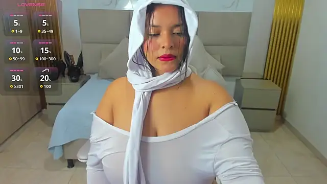 Snapshot of Nasira_sultan chatting on February 2026 02:47:01 AM Nasira sultan online show from February 2026 02:47:01 AM