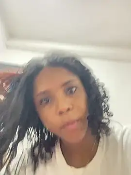 LIA PARKERR online show from February 2026 12:12:02 AM