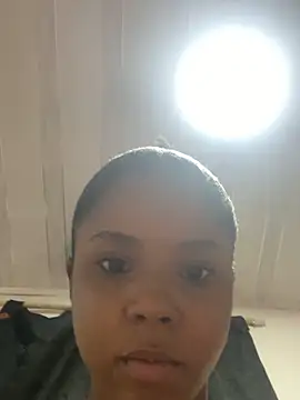 LIA PARKERR online show from February 2026 09:14:02 PM