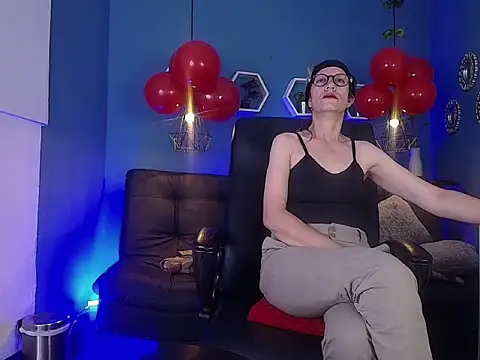 laurasofia45 online show from March 2026 01:06:02 PM