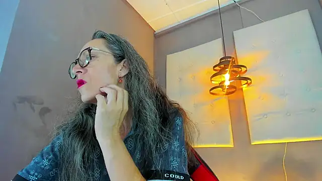 Snapshot of laurasofia45 chatting on February 2026 12:41:01 AM laurasofia45 online show from February 2026 12:41:01 AM