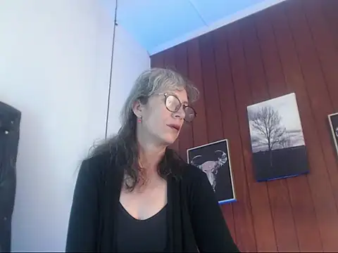 Snapshot of laurasofia45 chatting on February 2026 01:29:02 PM laurasofia45 online show from February 2026 01:29:02 PM