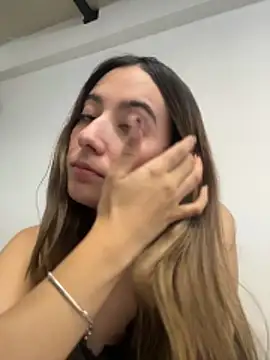 kloe  t18 online show from March 2026 08:47:02 PM