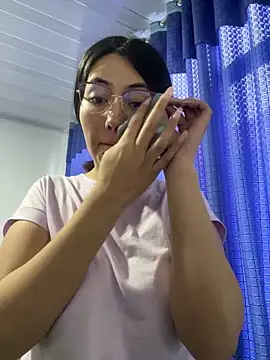 Tammy8 online show from March 2026 04:02:01 PM