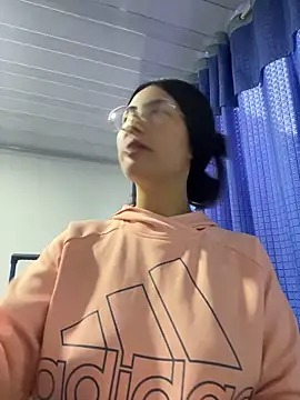 Tammy8 online show from March 2026 09:57:01 PM