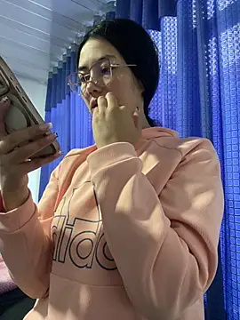 Tammy8 online show from April 2026 02:23:02 PM