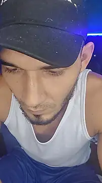 junior men22 online show from February 2026 12:01:02 PM