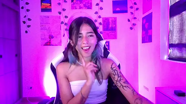 IvyStone  online show from March 2026 09:41:02 PM