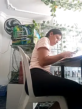 Tatianna Loove  online show from April 2026 04:02:01 PM