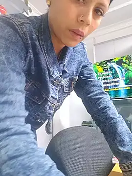 Snapshot of Tatianna_Loove_ chatting on February 2026 03:11:02 PM Tatianna Loove online show from February 2026 03:11:02 PM