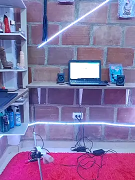 Tatianna Loove  online show from April 2026 03:19:01 PM