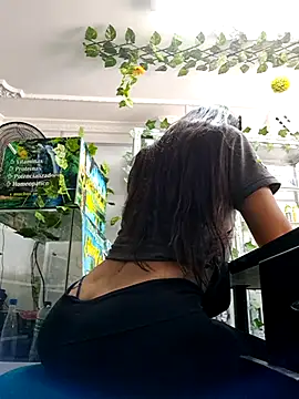 Tatianna Loove  online show from April 2026 05:30:01 PM