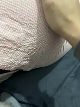 kimoanh102 online show from February 2026 03:59:01 AM