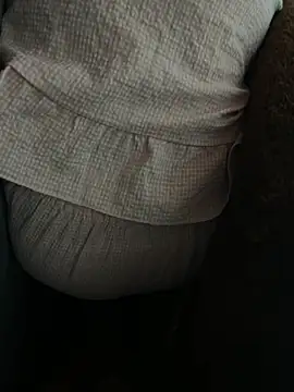 kimoanh102 online show from February 2026 12:38:02 PM