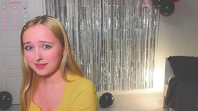 Snapshot of xloex chatting on February 2026 02:11:01 AM xloex online show from February 2026 02:11:01 AM