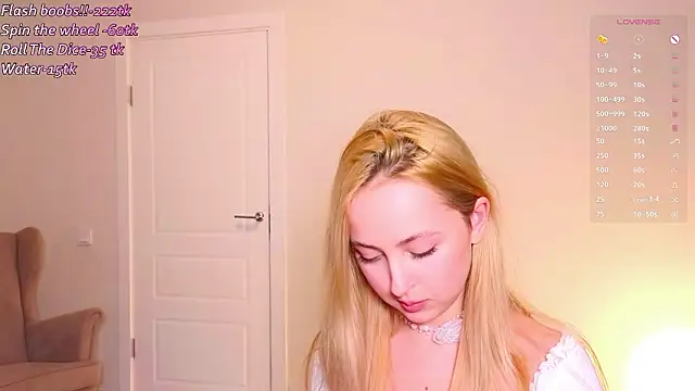 Snapshot of xloex chatting on February 2026 08:19:01 PM xloex online show from February 2026 08:19:01 PM