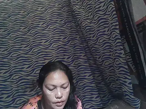 Snapshot of sexymom_siovie chatting on February 2026 06:11:01 AM sexymom siovie online show from February 2026 06:11:01 AM