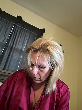 Snapshot of FireAfterDark chatting on February 2026 11:06:02 PM FireAfterDark online show from February 2026 11:06:02 PM