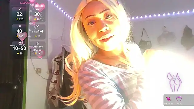 Snapshot of suky_pou chatting on February 2026 05:31:01 PM suky pou online show from February 2026 05:31:01 PM