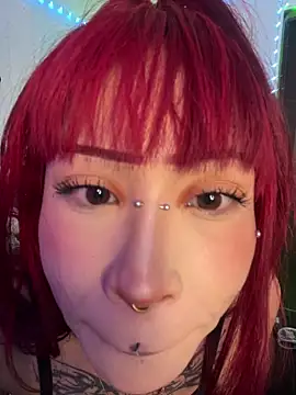 Snapshot of suky_pou chatting on February 2026 08:41:01 PM suky pou online show from February 2026 08:41:01 PM