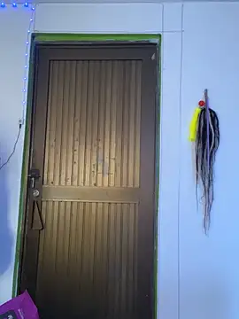 Snapshot of suky_pou chatting on February 2026 03:25:02 PM suky pou online show from February 2026 03:25:02 PM