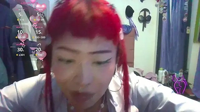 Snapshot of suky_pou chatting on March 2026 01:33:01 AM suky pou online show from March 2026 01:33:01 AM