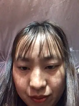 Snapshot of honeyyy110 chatting on February 2026 02:02:01 AM honeyyy110 online show from February 2026 02:02:01 AM