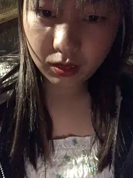 Snapshot of honeyyy110 chatting on February 2026 02:37:01 PM honeyyy110 online show from February 2026 02:37:01 PM