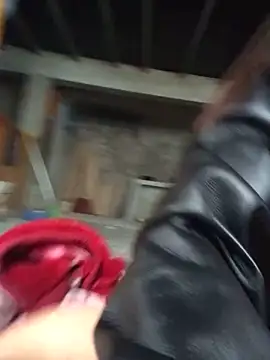 Snapshot of honeyyy110 chatting on February 2026 01:37:01 AM honeyyy110 online show from February 2026 01:37:01 AM