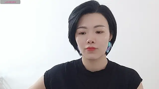 Snapshot of Nikishine chatting on June 2026 04:10:02 AM Nikishine online show from June 2026 04:10:02 AM