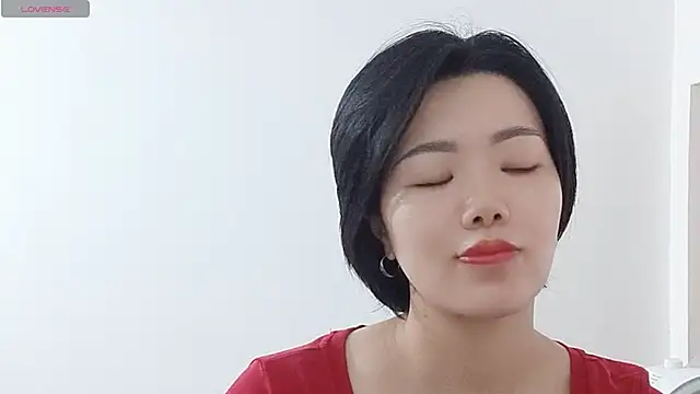 Nikishine online show from May 2026 02:53:01 AM