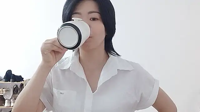 Nikishine online show from April 2026 02:46:02 AM