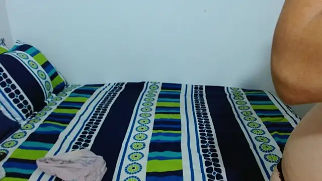 daniela pra online show from March 2026 02:09:01 AM