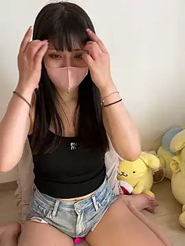 Mitsuki  jp online show from April 2026 02:01:01 AM