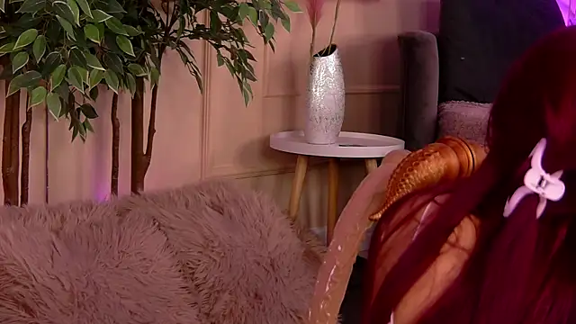 CrystalRedd online show from February 2026 05:58:02 AM