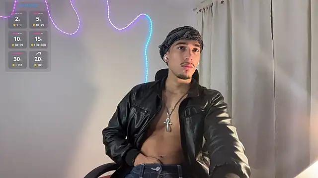 Snapshot of rafael_stone11 chatting on February 2026 01:58:02 AM rafael stone11 online show from February 2026 01:58:02 AM