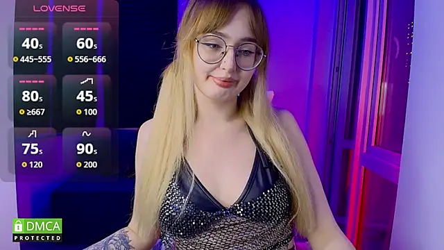 AdeLuna online show from February 2026 10:09:02 PM