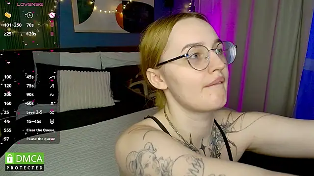 AdeLuna online show from May 2026 05:11:01 PM