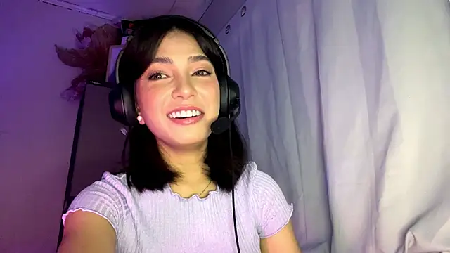 ConstancePorrini online show from February 2026 07:28:02 AM