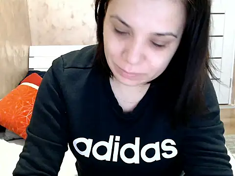 LorraGrey online show from February 2026 06:20:01 AM